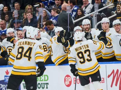 Watch: Fraser Minten scores game-sealing goal for Bruins against his former team