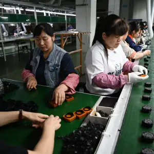 Can Taiwan Really Disconnect Its Economy From China?