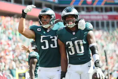 Handing out 10 awards from the Eagles-Buccaneers game