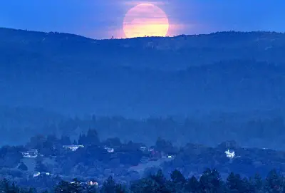 November supermoon to rise over the Bay Area this week