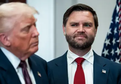 Barabak: He’s loud. He’s obnoxious. And Kamala Harris can only envy JD Vance.