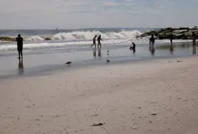 NYPD: Swimmer off Rockaway Beach missing since Friday night
