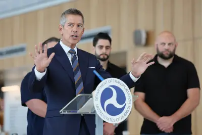 United: Arriving flight at Laguardia grazed parked plane, worsening Friday delays