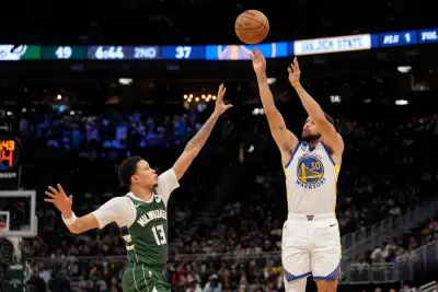 Instant analysis: Warriors castoff lights up Golden State in Milwaukee