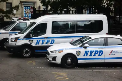 Police say they’re looking for 3 people in Queens 19-year-old’s shooting death