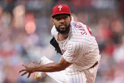 Will any Phillies win MLB awards for 2025?