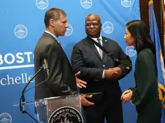 Boston police now required to wear nametags under new contract extension