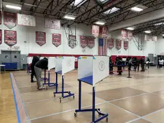 Staten Island Republicans wrestle with their choice for NYC mayor: Sliwa or Cuomo?